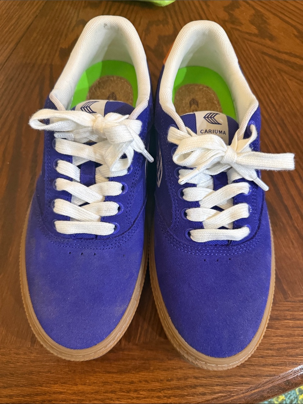Cariuma Woman’s Sneakers in Royal Blue with White Laces